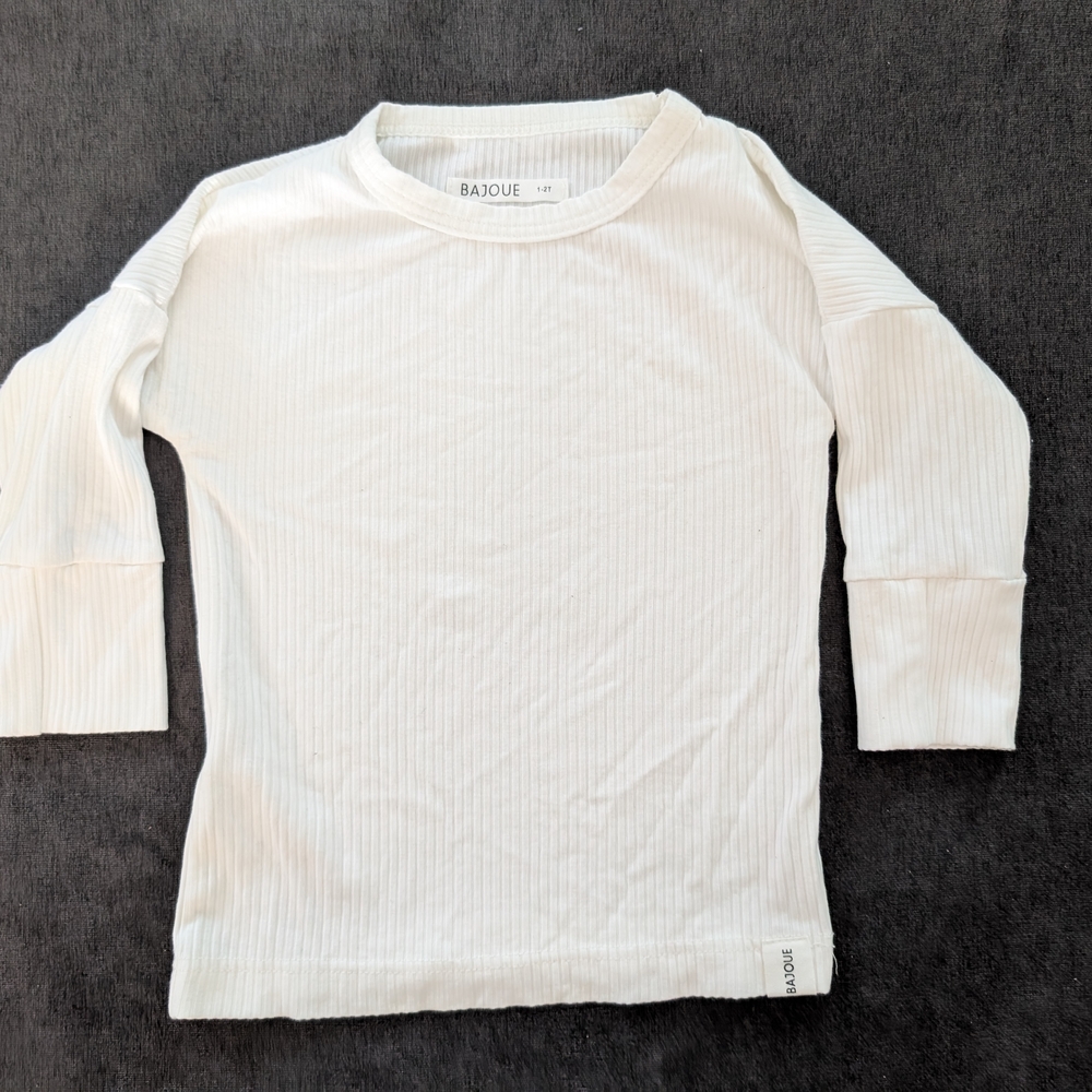 🟣2/$40🟣 Bajoue Bamboo Sweater for babies and children - Cream